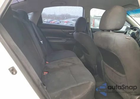 2015 Nissan Altima 2.5 from USA, damaged, VIN 1N4AL3AP2FN387595